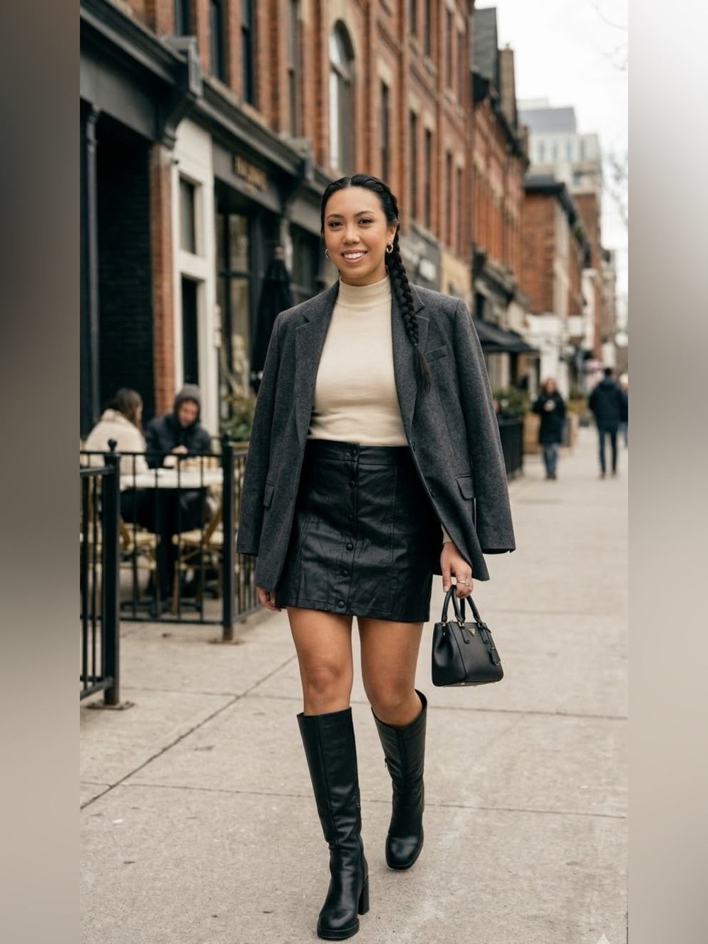 Downtown Edge: Cuidado con el Perro | Vegan Leather | Size M